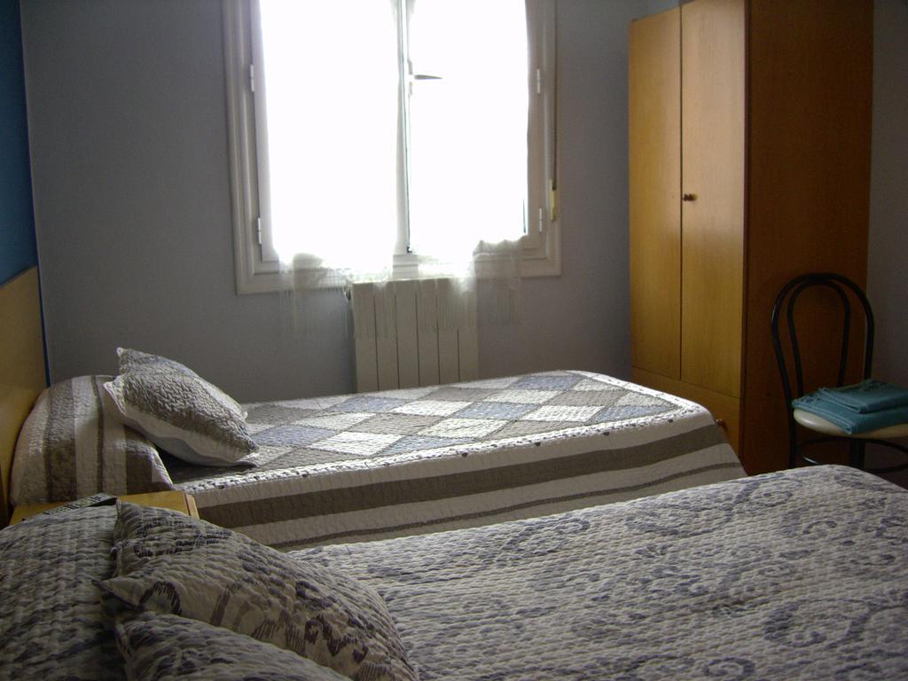 Pension Gema Irun Pokoj fotografie